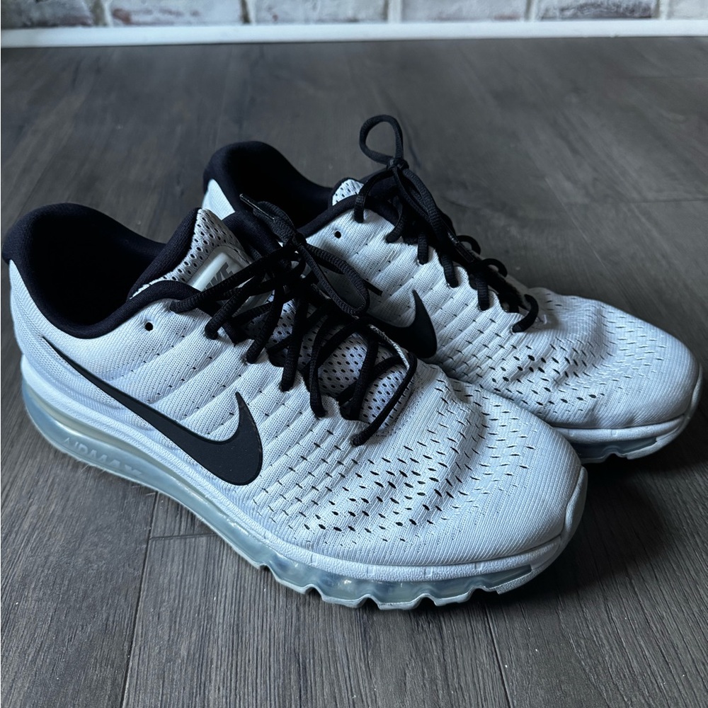 Nike Air Max 2017